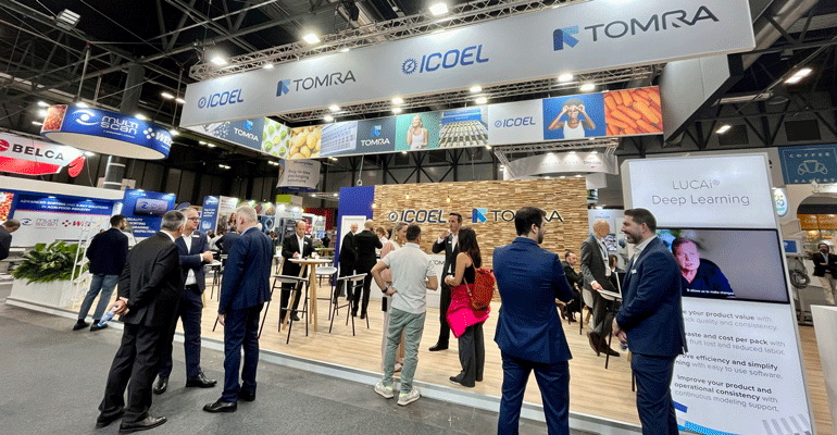 Tomra Food refuerza su oferta tecnológica en IA y destaca su sede de Valencia en Fruit Attraction 2024